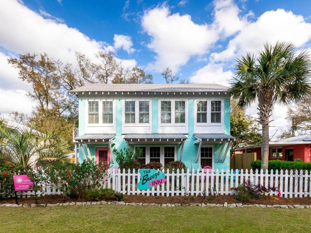 Breeze Inn Tybee Island Екстер'єр фото