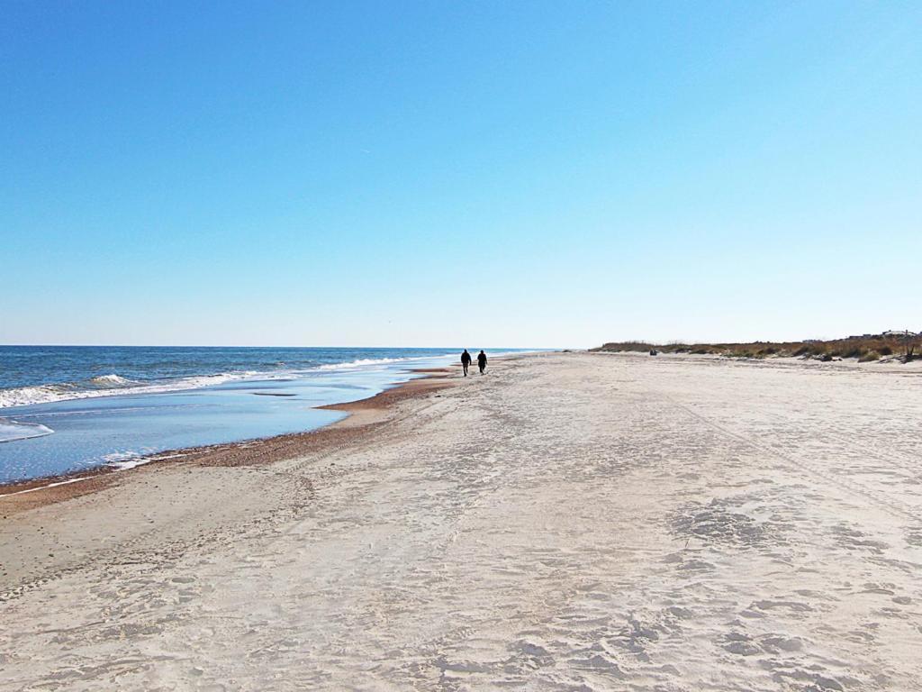 Breeze Inn Tybee Island Екстер'єр фото