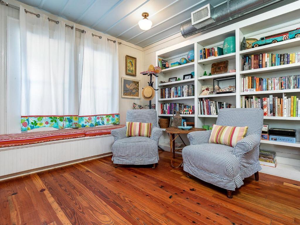 Breeze Inn Tybee Island Екстер'єр фото