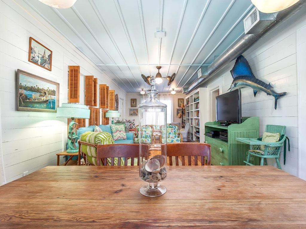Breeze Inn Tybee Island Екстер'єр фото