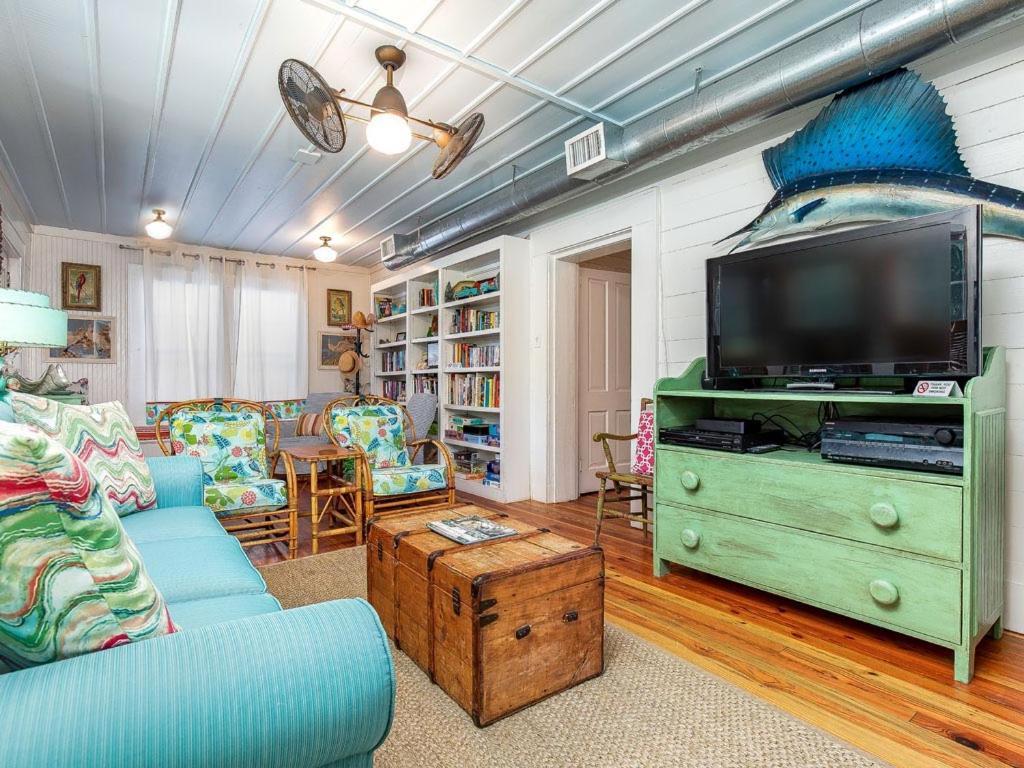 Breeze Inn Tybee Island Екстер'єр фото