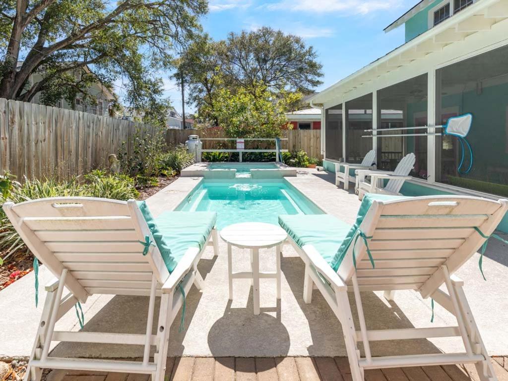 Breeze Inn Tybee Island Екстер'єр фото