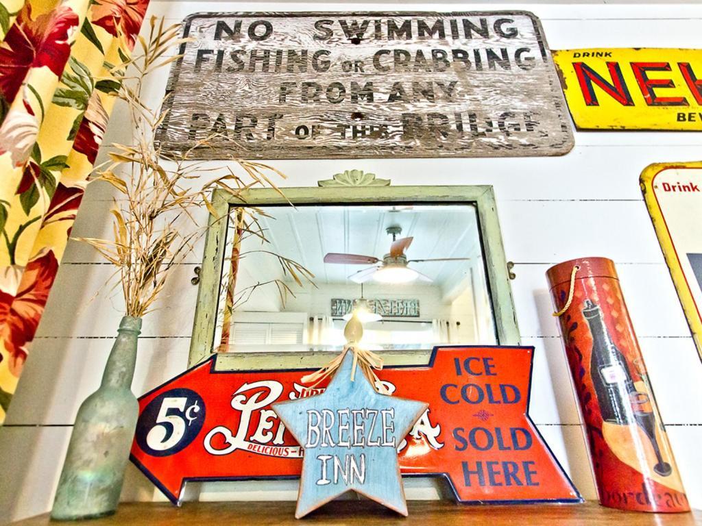 Breeze Inn Tybee Island Екстер'єр фото